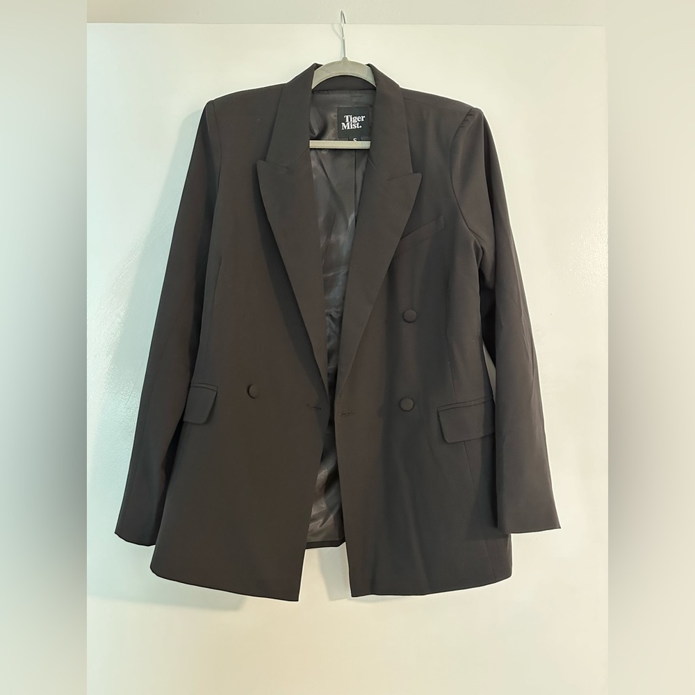 Tiger Mist | Black Like-New Blazer 🖤